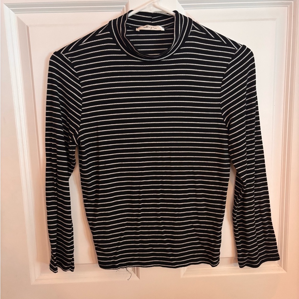 Black and White Striped Long Sleeve Top